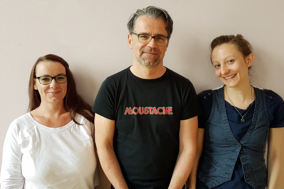 Theater im Hof Enns Vorstand
v.l.n.r.: Gudrun Pfingstl (Kassierin), Christian Himmelbauer (Obmann), Iris Harter (Schriftführerin) 